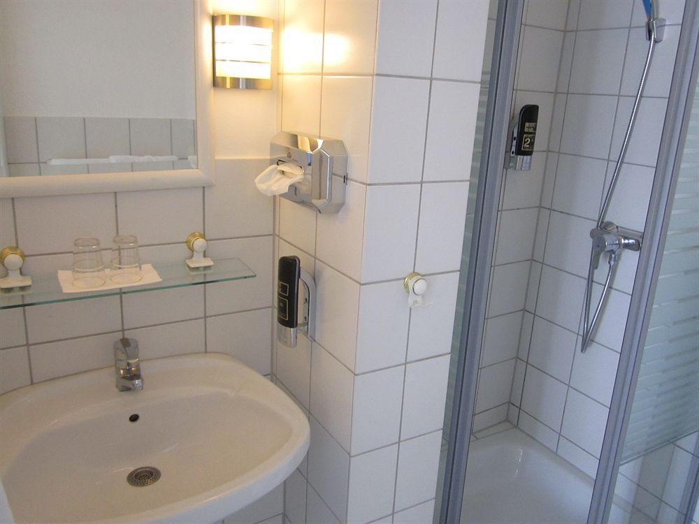 Hotel City Kraeme Am Roemer - Self Check In Франкфурт-на-Майні Екстер'єр фото