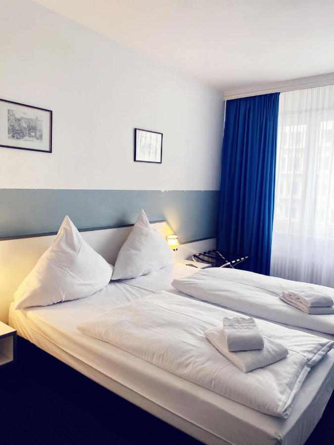 Hotel City Kraeme Am Roemer - Self Check In Франкфурт-на-Майні Екстер'єр фото